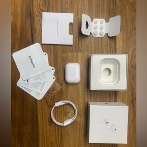 Apple AirPods Pro 2nd generation